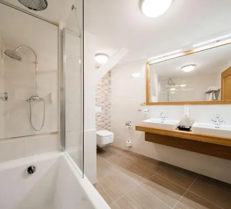 U černého Medvěda Hotel 3*